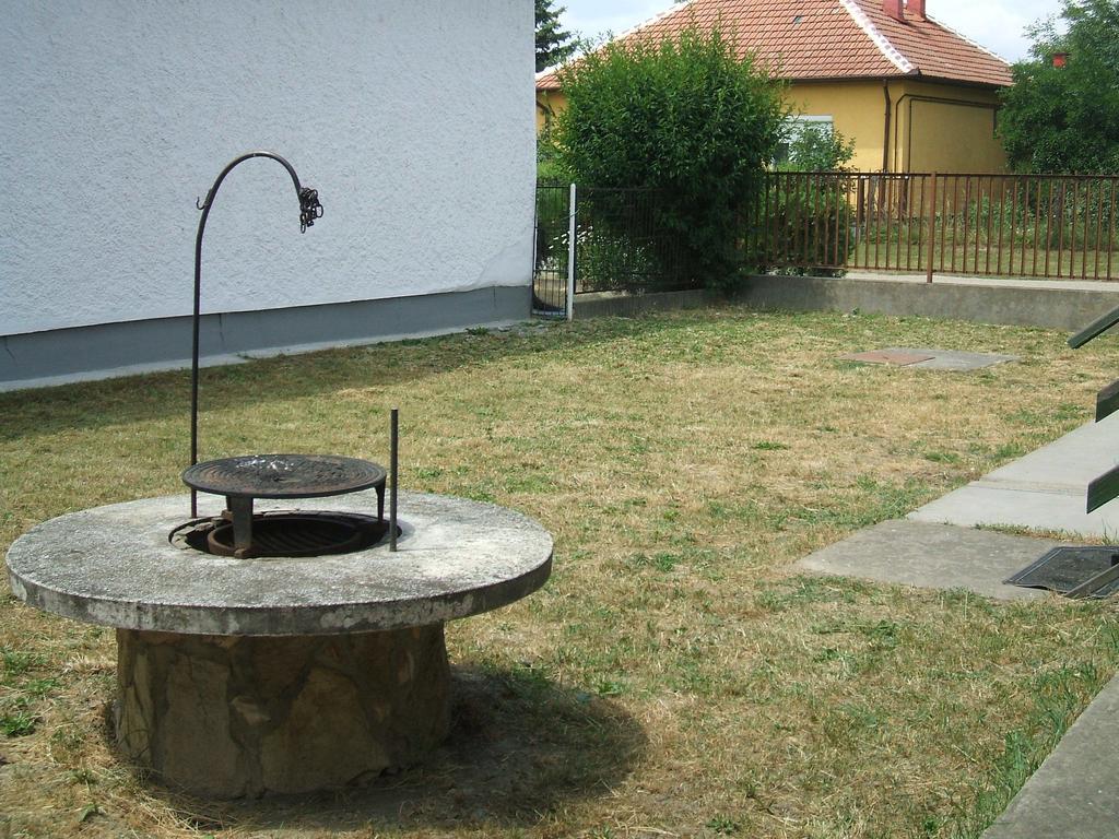 Feherszeker Apartmanok Abadszalok Luaran gambar